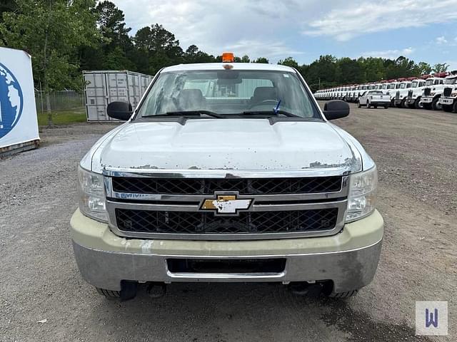 Image of Chevrolet 2500HD equipment image 1