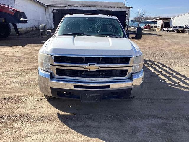 Image of Chevrolet 3500HD equipment image 1