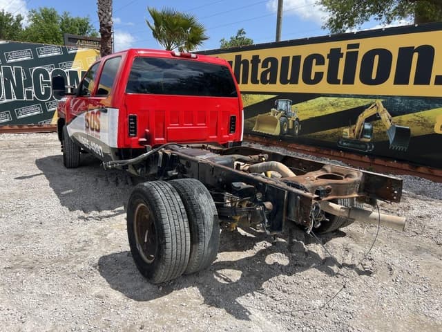 Image of Chevrolet 3500HD equipment image 1