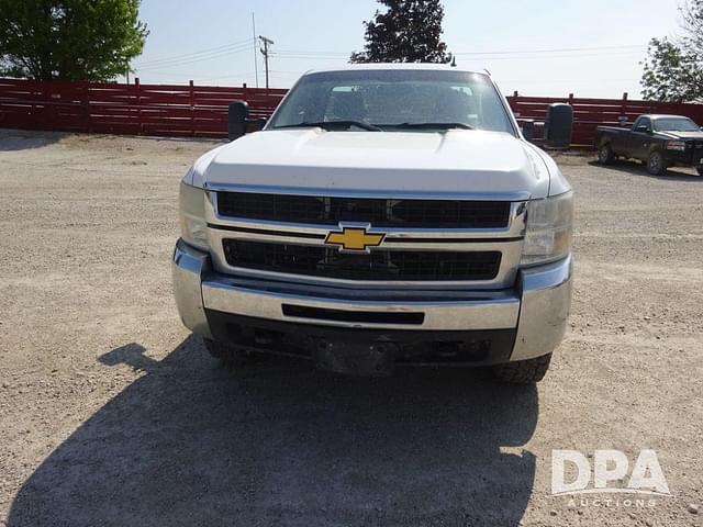Image of Chevrolet 3500HD equipment image 3