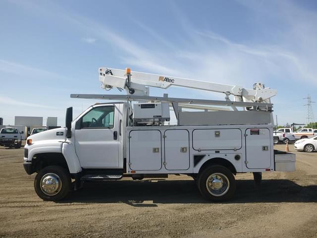 Image of Chevrolet C4500 equipment image 4