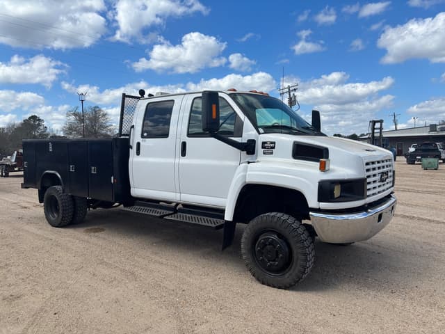 Image of Chevrolet C5500 equipment image 2