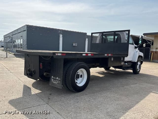 Image of Chevrolet C6500 equipment image 4