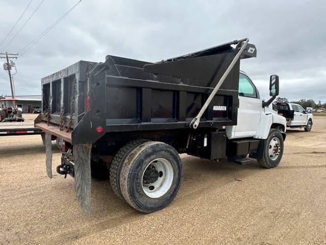 Image of Chevrolet C7500 equipment image 4