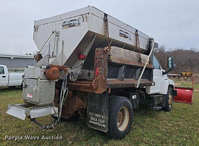 Image of Chevrolet C7500 equipment image 4