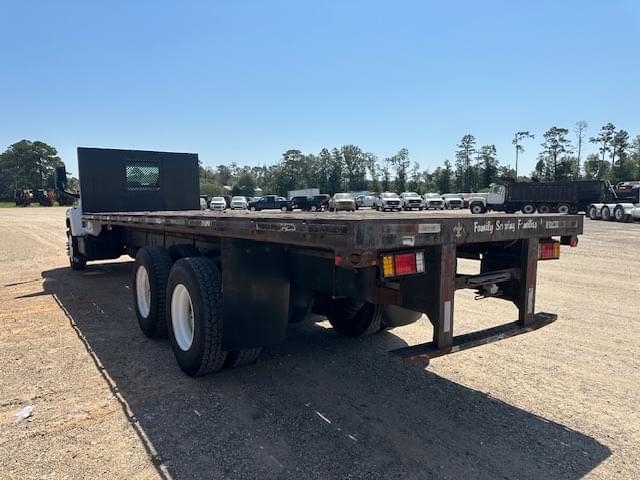 Image of Chevrolet C8500 equipment image 3