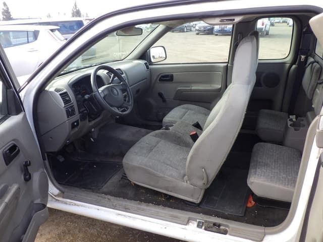 Image of Chevrolet Colorado equipment image 4