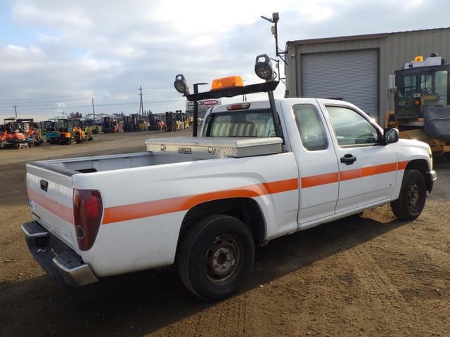 Image of Chevrolet Colorado equipment image 2
