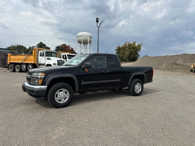 Image of Chevrolet Colorado equipment image 1