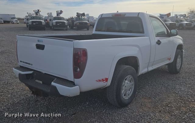 Image of Chevrolet Colorado equipment image 4