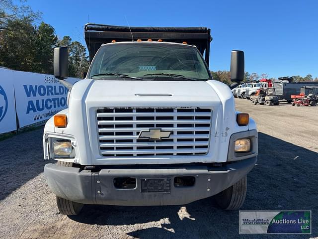 Image of Chevrolet Kodiak C7500 equipment image 2