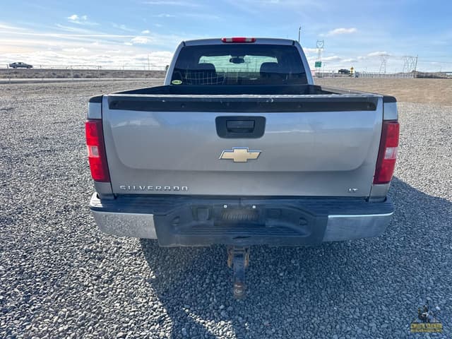 Image of Chevrolet 1500 equipment image 3