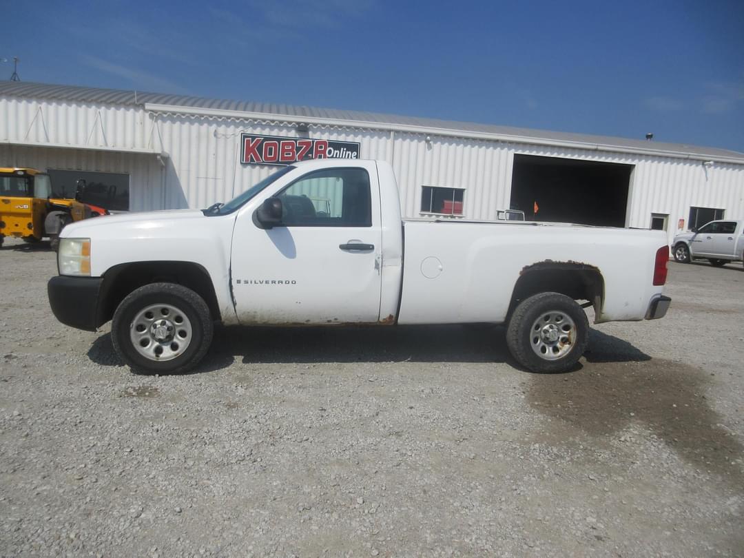 Image of Chevrolet 1500 Primary image