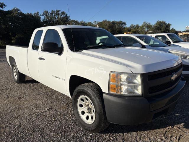 Image of Chevrolet 1500 equipment image 2