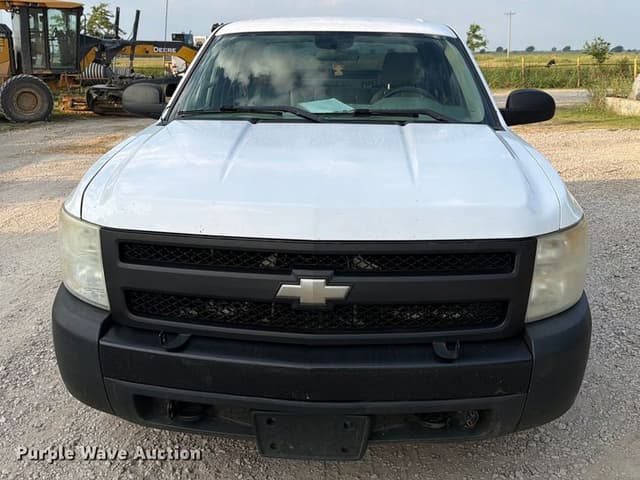 Image of Chevrolet 1500 equipment image 1