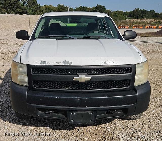 Image of Chevrolet 1500 equipment image 1
