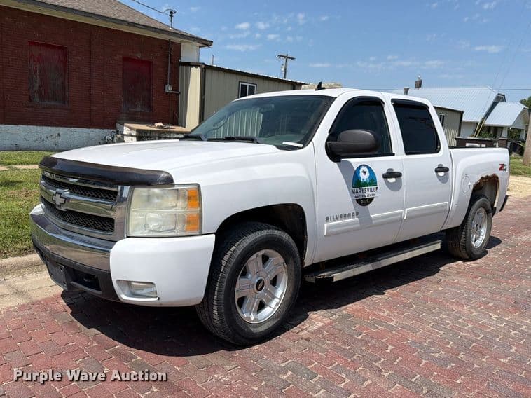 Image of Chevrolet 1500 Primary image