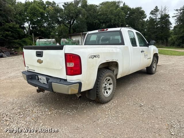 Image of Chevrolet 1500 equipment image 4