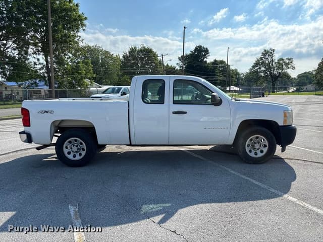 Image of Chevrolet 1500 equipment image 3