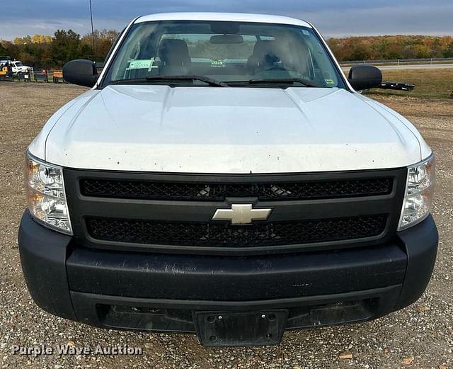 Image of Chevrolet 1500 equipment image 1