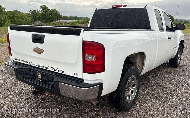 Image of Chevrolet 1500 equipment image 4