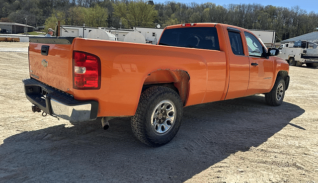 Image of Chevrolet 1500 equipment image 4