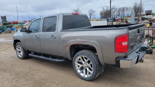 Image of Chevrolet 1500 equipment image 2