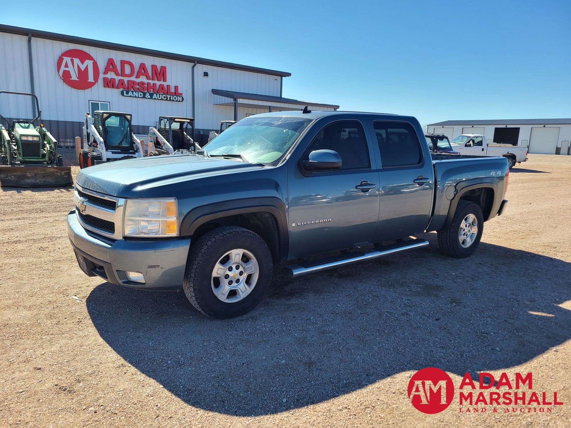 2008 Chevrolet 1500 Equipment Image0