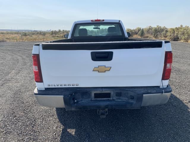 Image of Chevrolet Silverado equipment image 4
