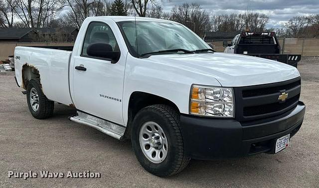 Image of Chevrolet 1500 equipment image 2