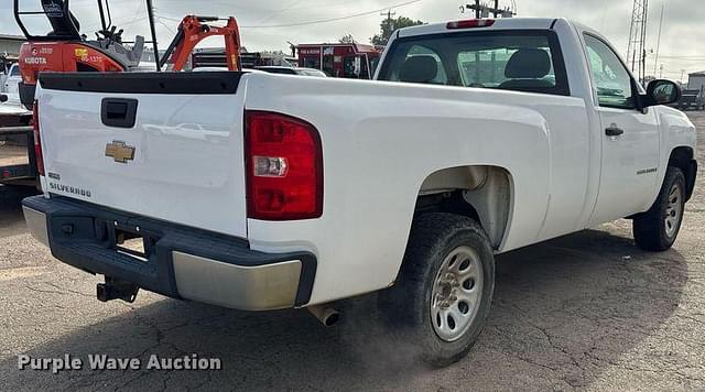 Image of Chevrolet 1500 equipment image 4