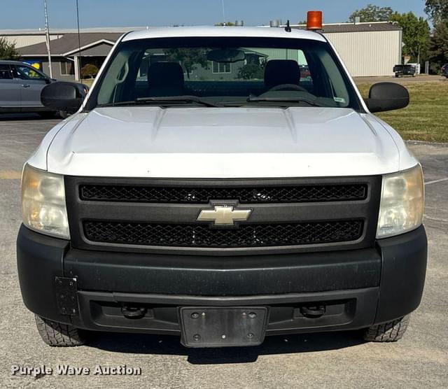 Image of Chevrolet 1500 equipment image 1