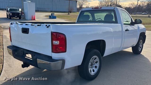 Image of Chevrolet 1500 equipment image 4