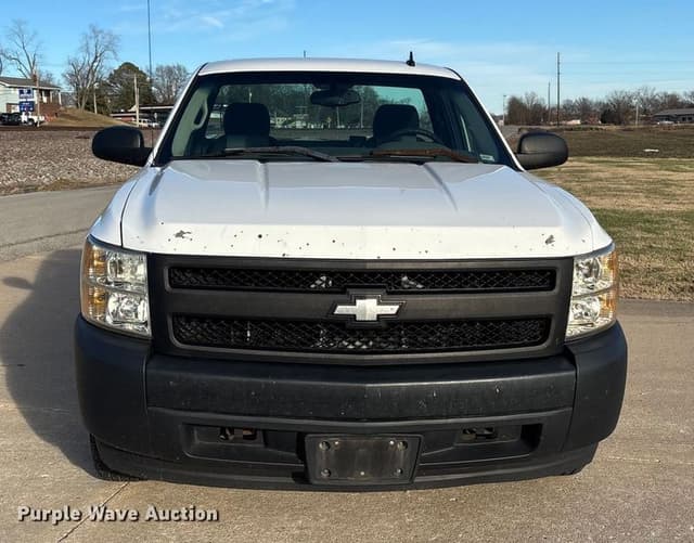 Image of Chevrolet 1500 equipment image 1