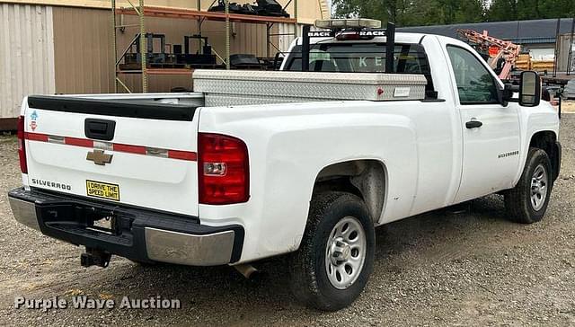 Image of Chevrolet 1500 equipment image 4