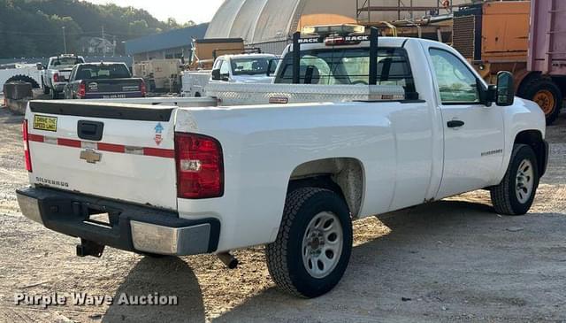 Image of Chevrolet 1500 equipment image 4