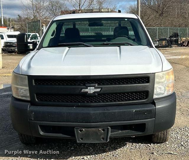 Image of Chevrolet 1500 equipment image 1