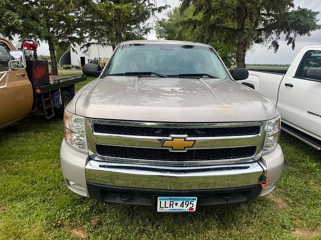 Image of Chevrolet 1500 equipment image 1