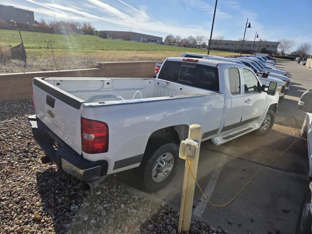 Image of Chevrolet 2500 equipment image 4