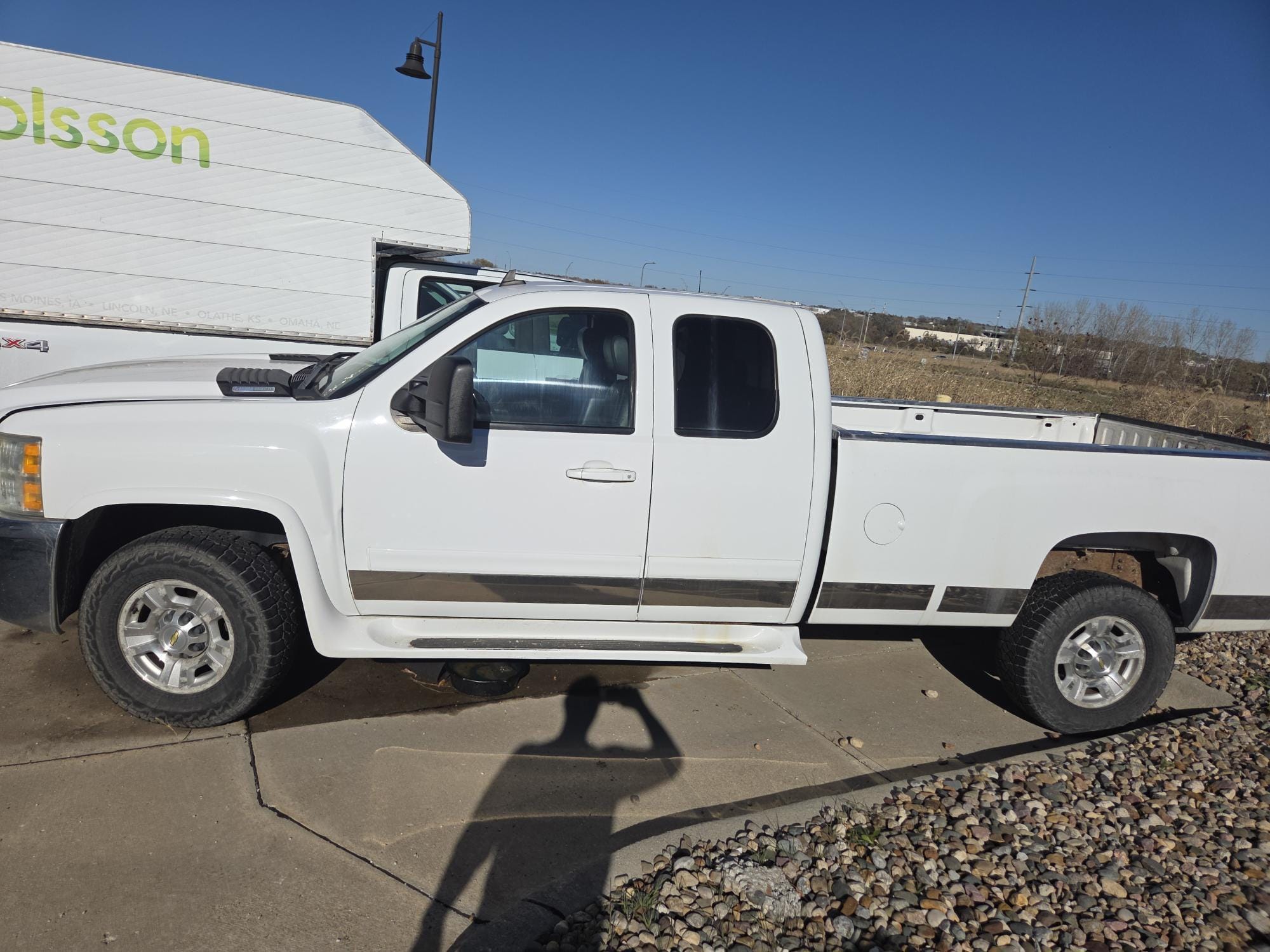 2008 Chevrolet 2500 Equipment Image0