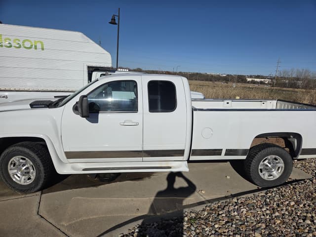 Image of Chevrolet 2500 equipment image 1