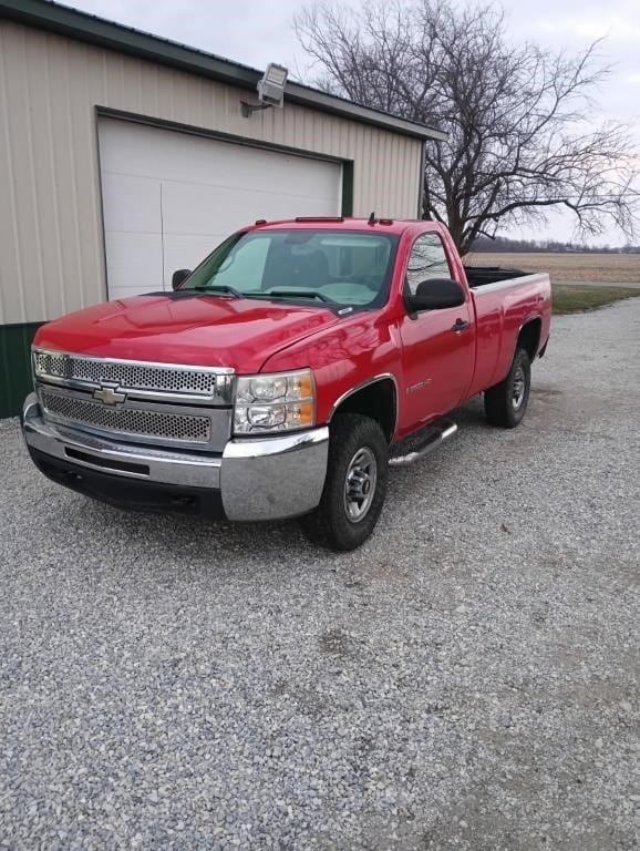 2008 Chevrolet 2500HD Equipment Image0