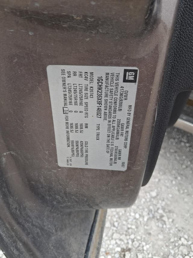 Image of Chevrolet 2500HD equipment image 4