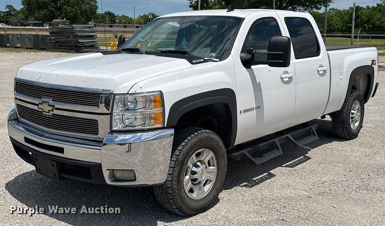 Image of Chevrolet 2500HD Primary image
