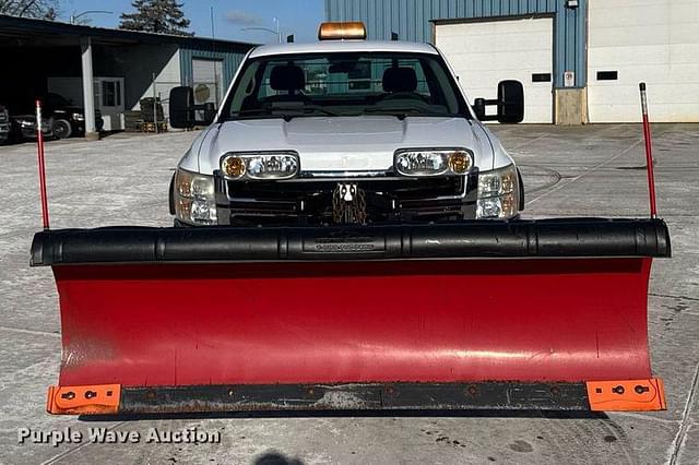 Image of Chevrolet 2500HD equipment image 1