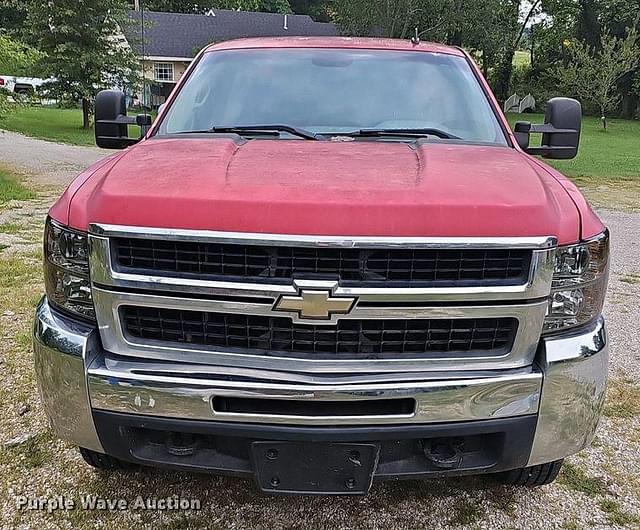 Image of Chevrolet 2500HD equipment image 1