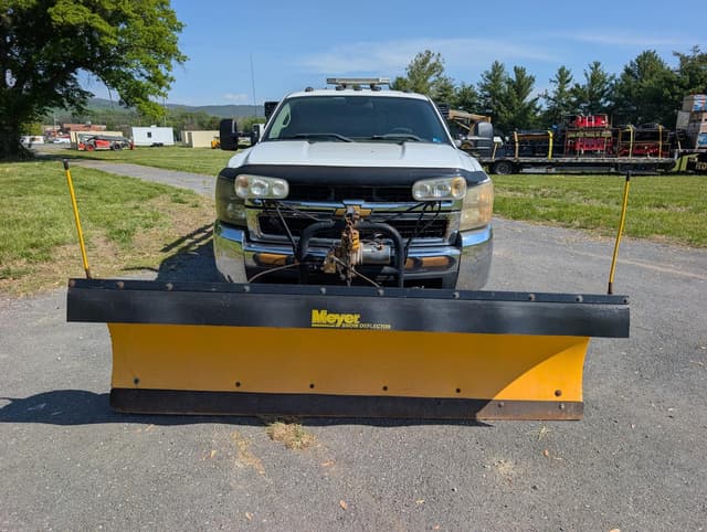 Image of Chevrolet 3500HD equipment image 1
