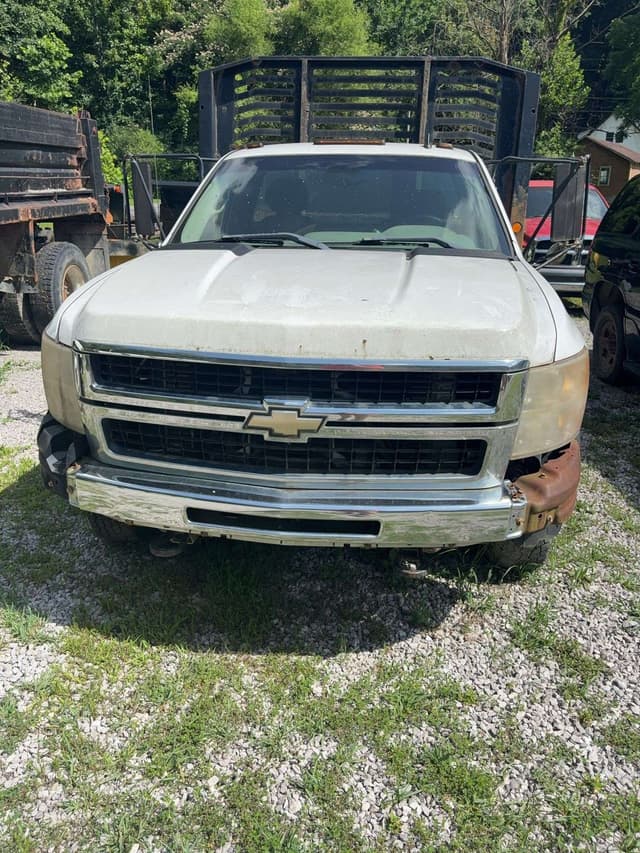 Image of Chevrolet 3500HD equipment image 1