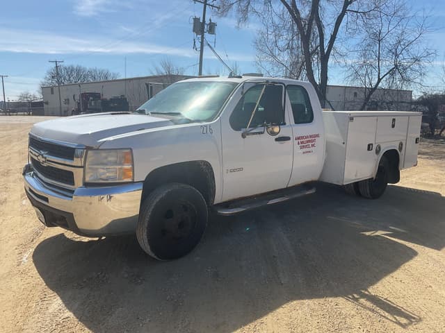 Image of Chevrolet 3500HD equipment image 1