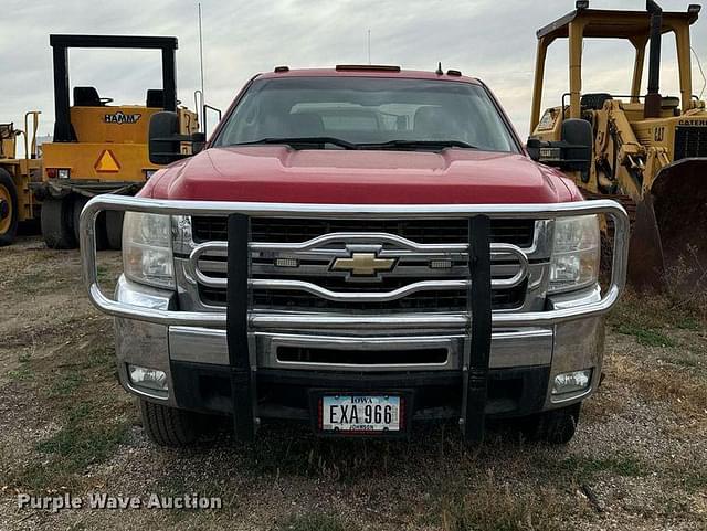 Image of Chevrolet 3500HD equipment image 1